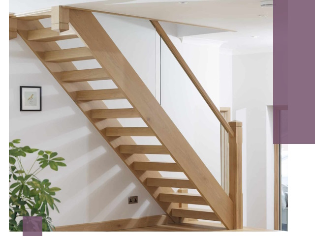 Изготовление деревянных лестниц под ключ в Удомле для дома