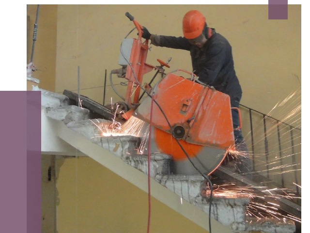 Демонтаж бетонных лестниц в Удомле от 4675 руб. за м2 | ПРОЛЁТ-Дмл