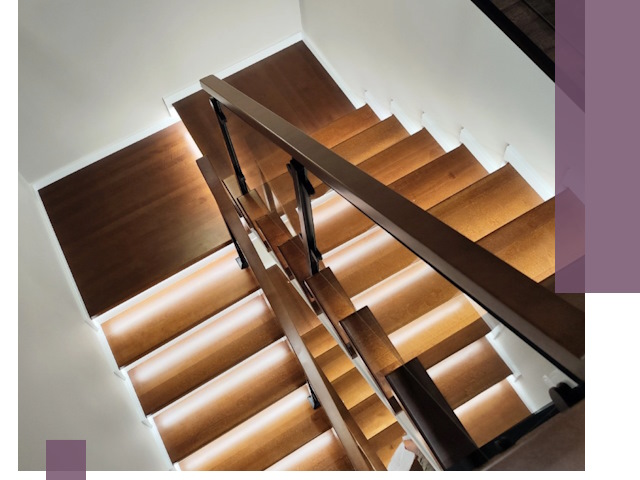 Изготовление П-образных лестниц под ключ в Удомле