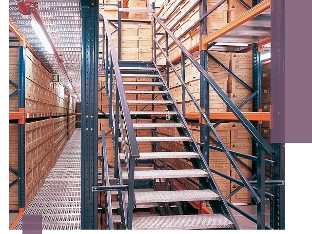 Лестницы складские прочные и безопасные под ключ в Удомле