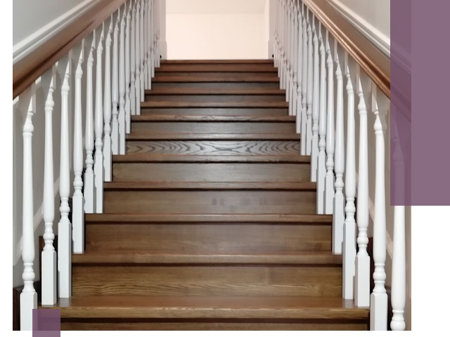 Лестницы из ясеня на заказ в Удомле — изготовление и монтаж