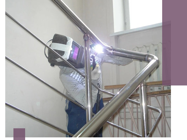 Монтаж перил и ограждений качественно в Удомле