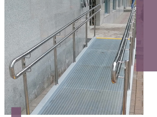 Пандусы для инвалидов в Удомле — изготовление и монтаж