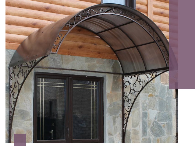 Арочные козырьки под ключ в Удомле: изготовление и монтаж