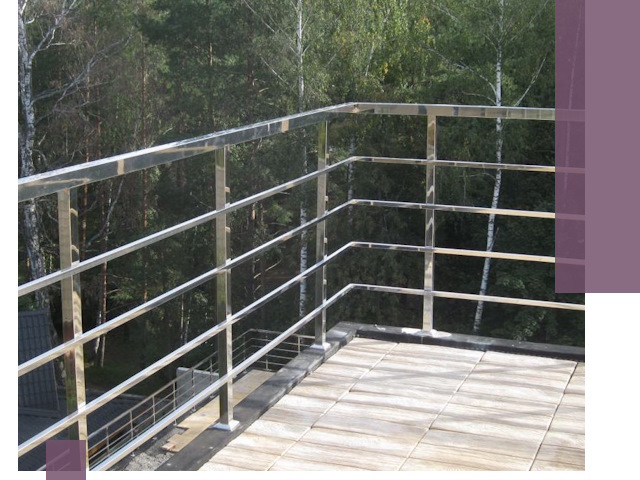 Парапеты из нержавеющей стали в Удомле — изготовление и монтаж