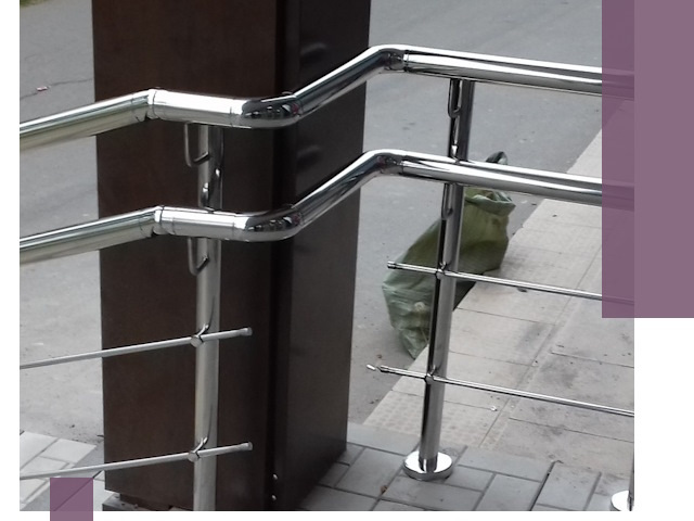 Монтаж поручней из нержавеющей стали в Удомле качественно и быстро